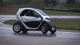 Renault Twizy - Drifting.jpg