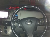 estima wheel steering.JPG