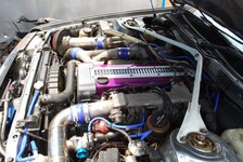 1J twin turbo side.jpg