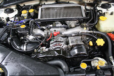 subaruv8-3.jpg