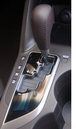 hyundai-tucson lm-gearbox 6 speed auto.jpg