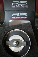 R3 Engine Oil Cap 640b.jpg