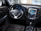 Hyundai-i30_2008_interior.jpg