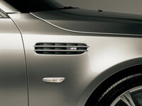 M5 side fender grille.jpg