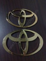 toyota gold logo t.jpg