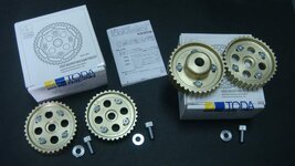 TODA cam pulley 20V on the right, 16V on the left. 20V model 30716. 16V model 30715.jpg